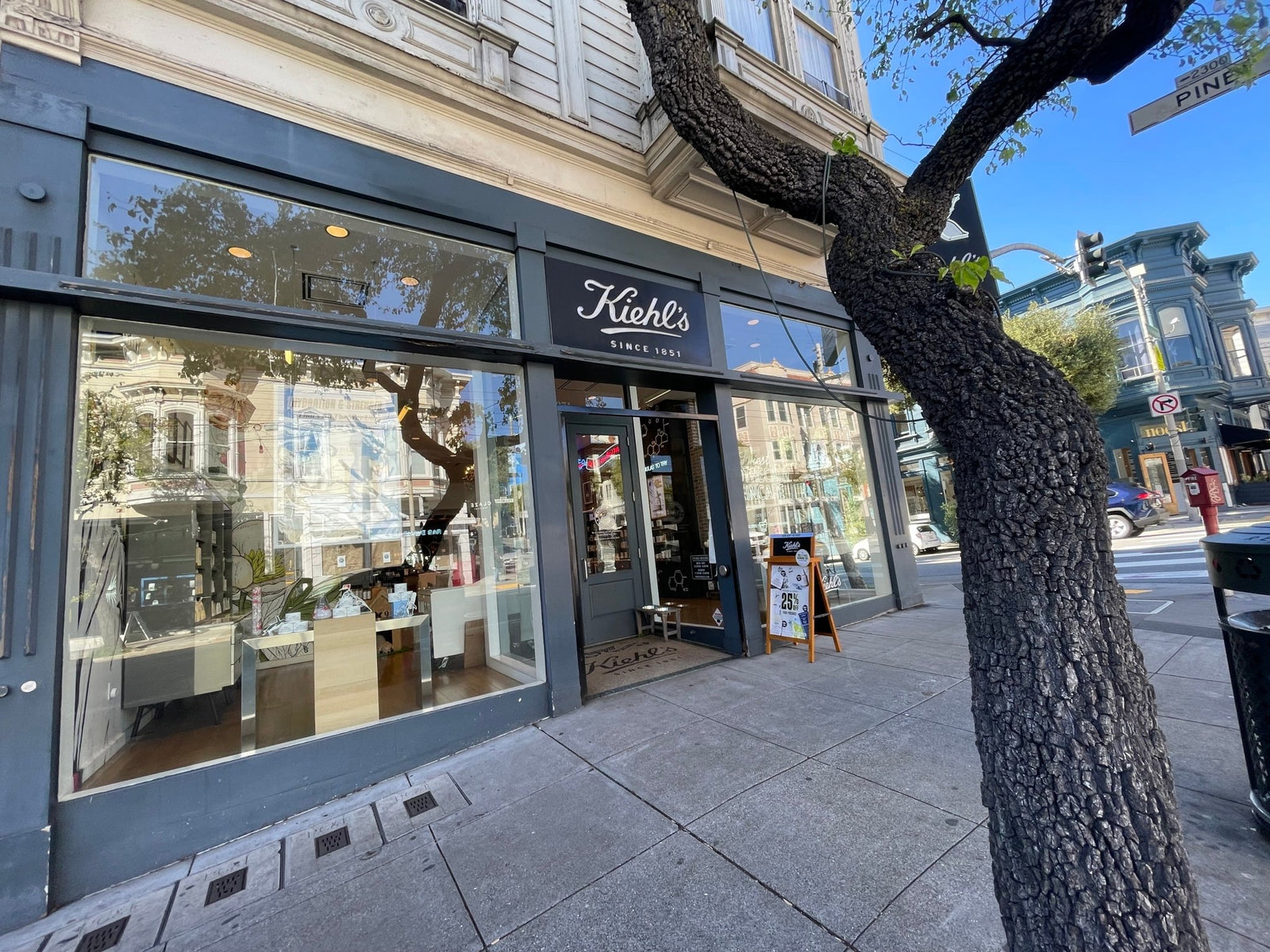 Kiehl's x KAILU Pop-Up Event - KAILU